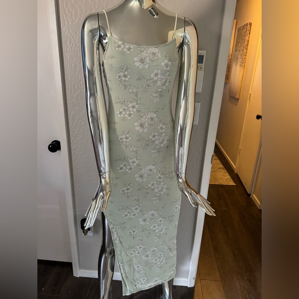 Floral Green Sleeveless Dress